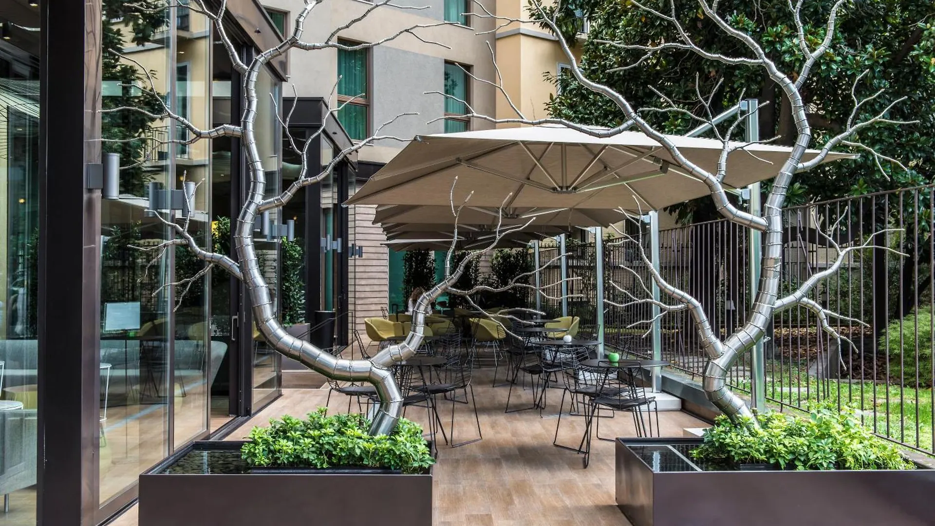**** Otel Starhotels Echo Milano İtalya