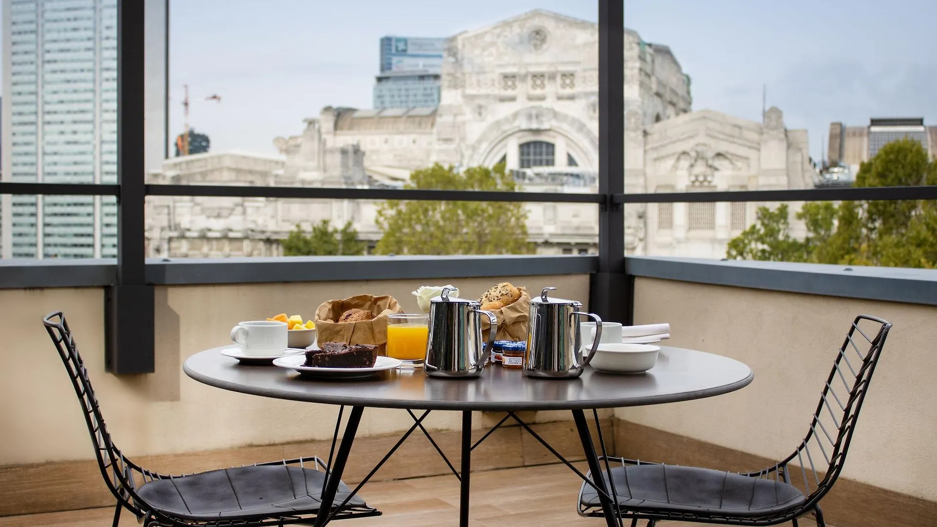 Starhotels Echo Милан Италия