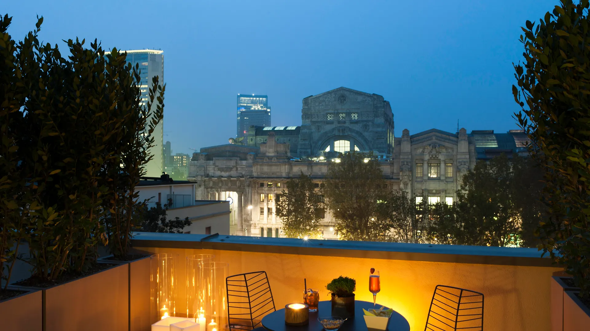 Starhotels Echo Милан Италия