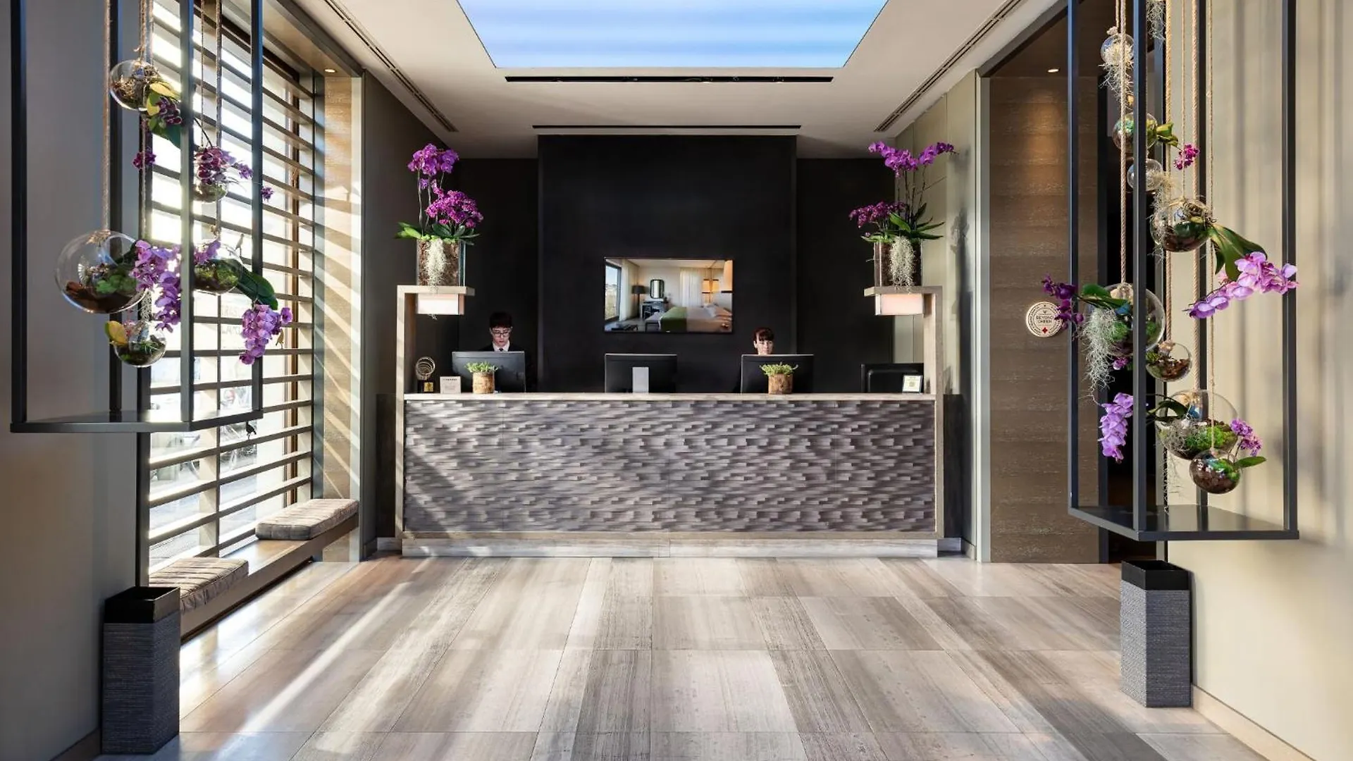 **** Отель Starhotels Echo Милан Италия
